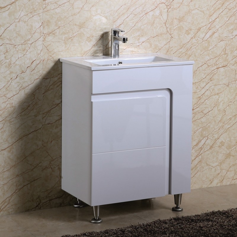 PVC шкаф за баня, панти със “soft close” механизъм. 61x40x85см, порцеланов умивалник, с нивелиращи се крачета